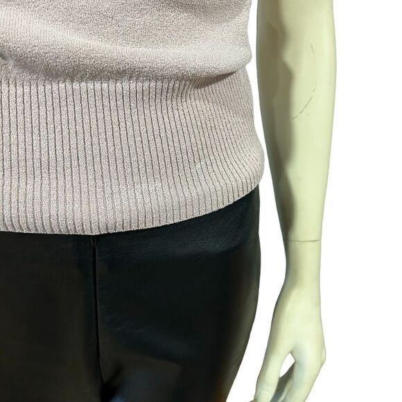 Revolve Bebe Vintage Silk Blend Neck Closure Ribbed Short Sleeve Polo Shirt - Picture 4 of 9